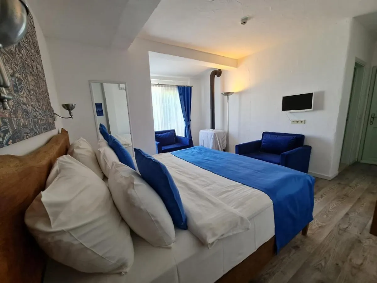 Rebetiko Hotel Alacati
