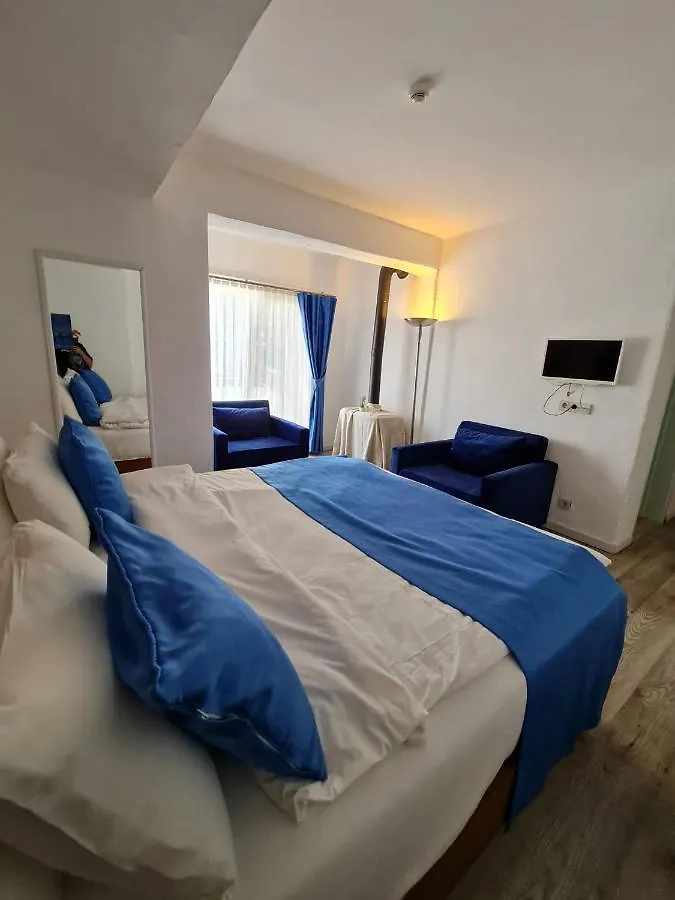 Rebetiko Hotel Alacati
