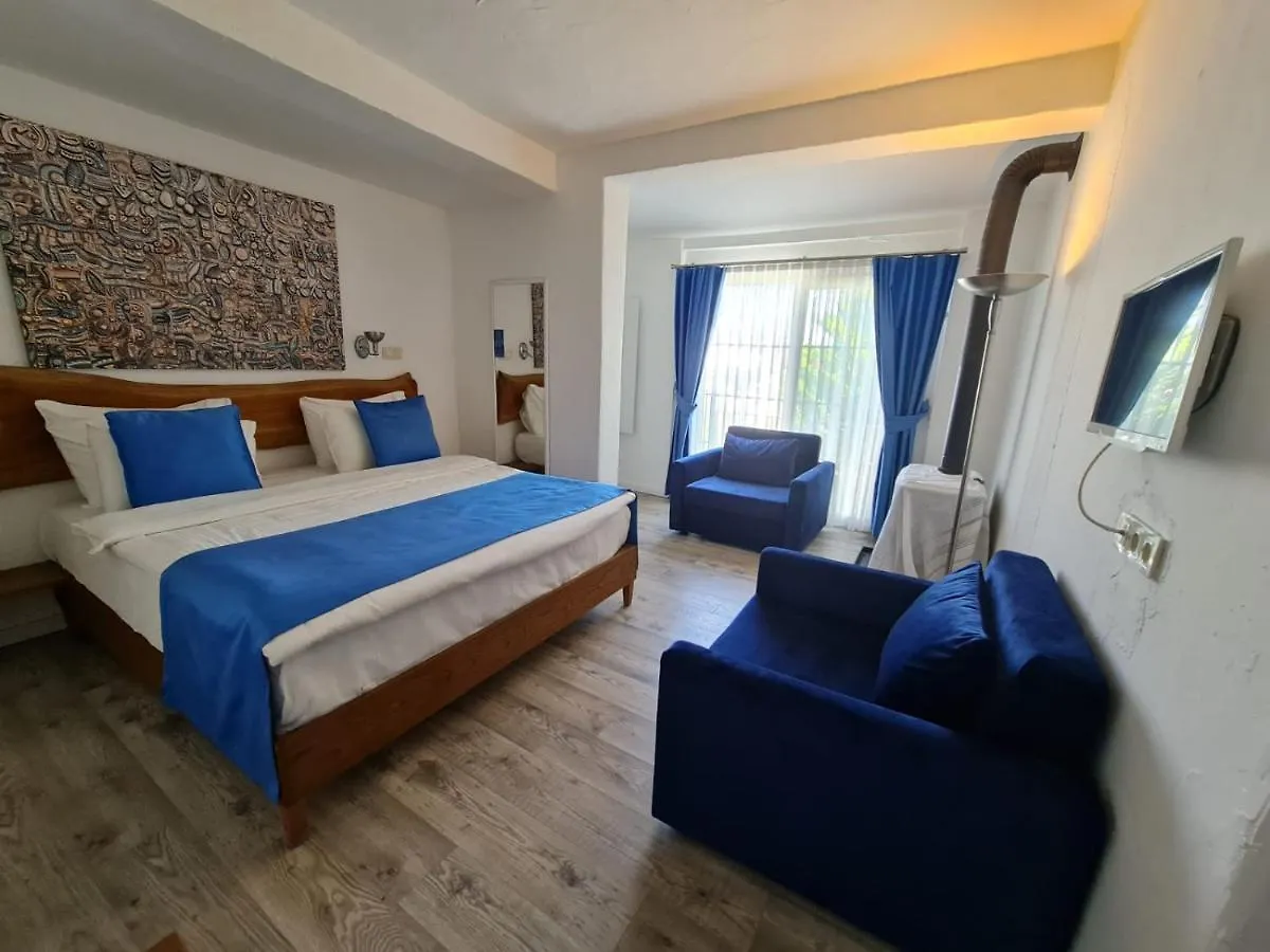 Rebetiko Hotel Alacati
