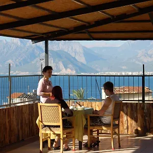 Twenty 2*, Antalya Turkije